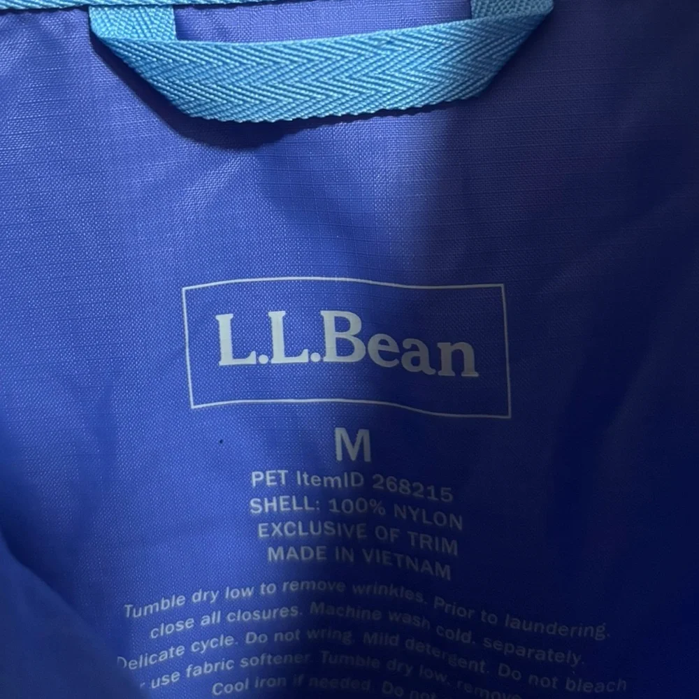L.L.Bean full zip nylon jacket - Picture 3 of 7